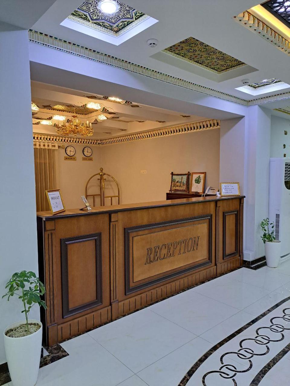 Caravan Plaza Inn Boutique Buchara Exterior foto